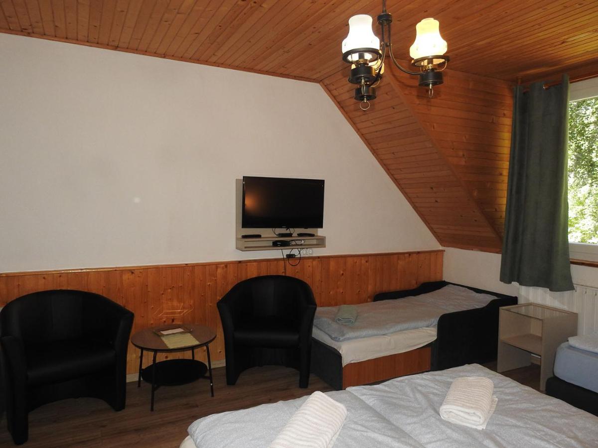 Hotel Mátraszentimre Panzió Exterior foto