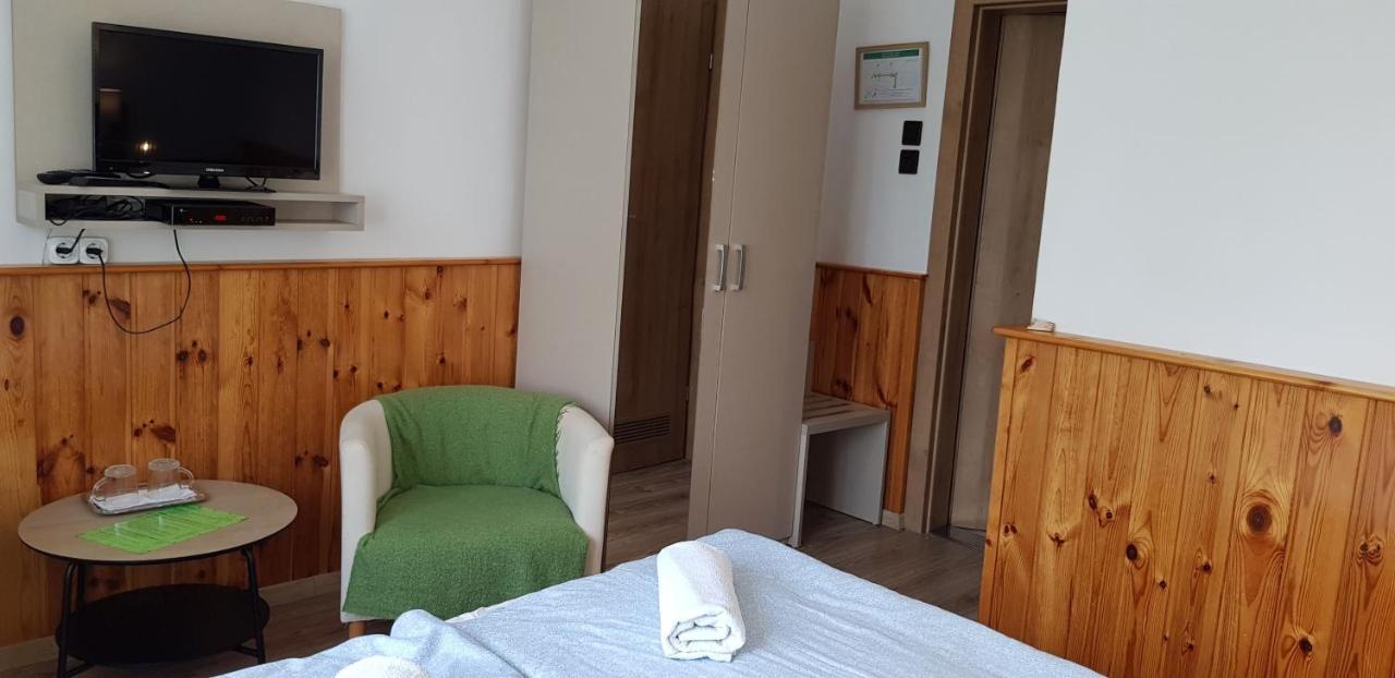 Hotel Mátraszentimre Panzió Exterior foto