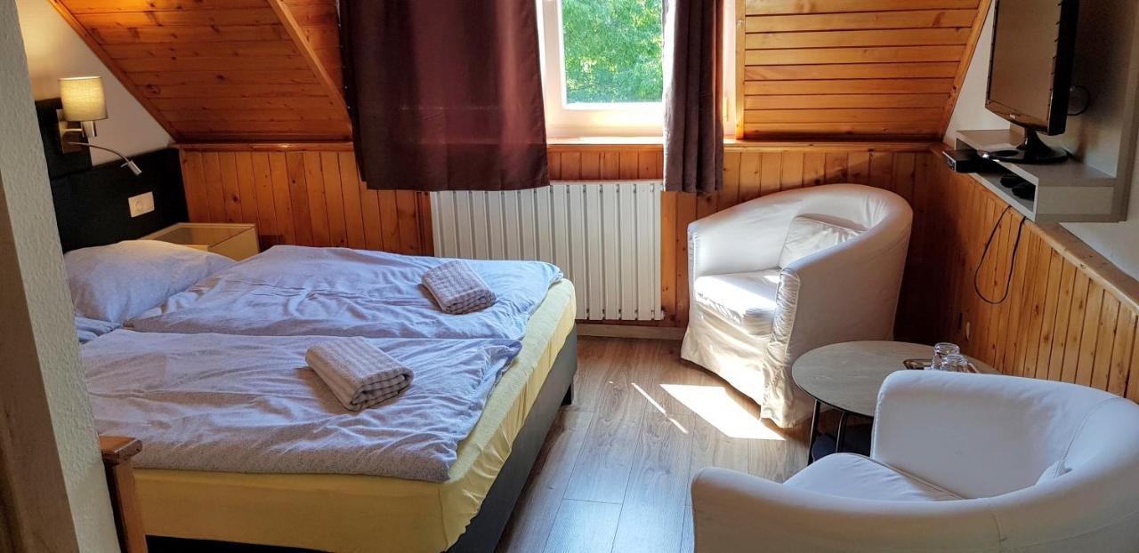 Hotel Mátraszentimre Panzió Exterior foto